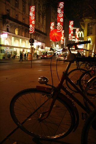 Illustration for article titled Photo Contest: Christmas Lights